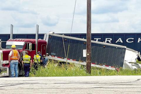 18-wheeler struck by train