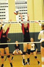 Lady Tigers volleyball wins thriller vs. Caldwell